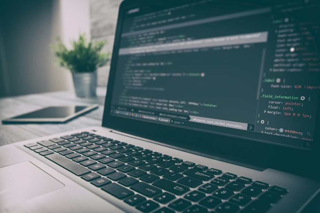che cos'è un sito vetrina: immagine di pc