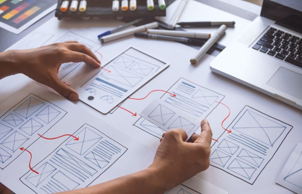 ux user experience designer realizza un wireframe