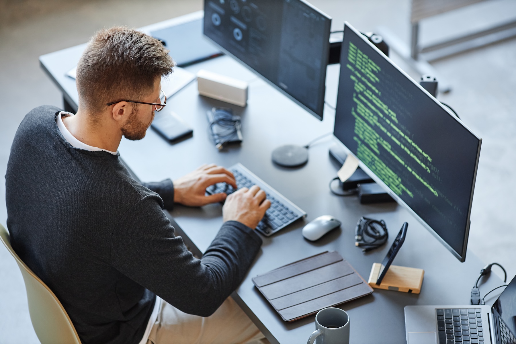 continuous integration: programmatore al pc